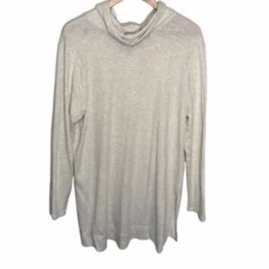 J. Jill Cream Turtle Neck Long Sleeve Top